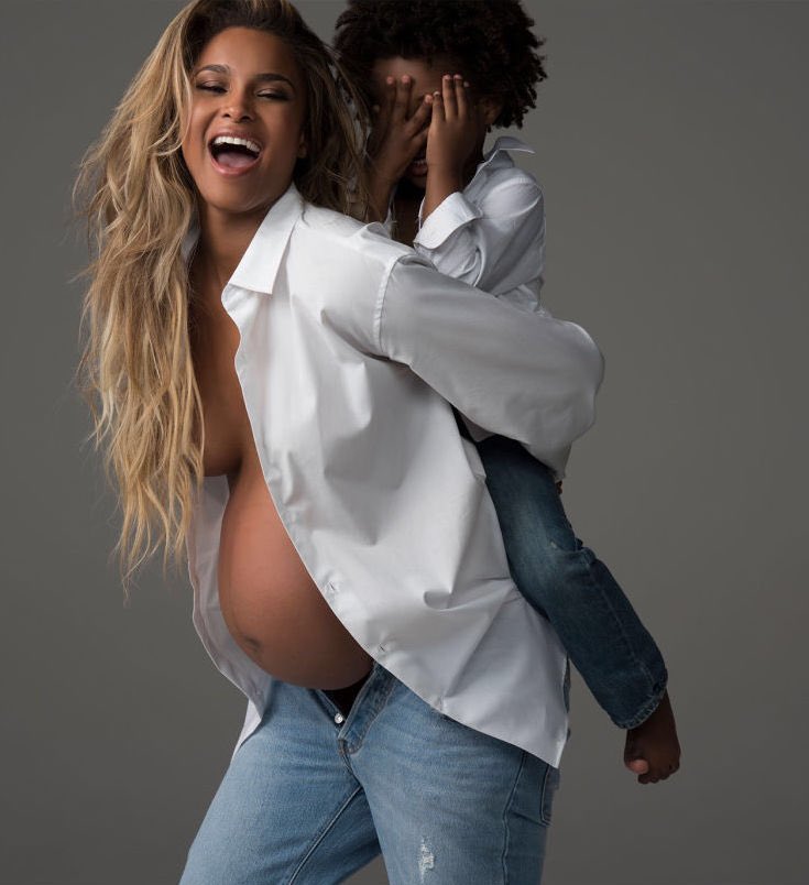 Miss Ciara beauty just shines in all her pregnaies