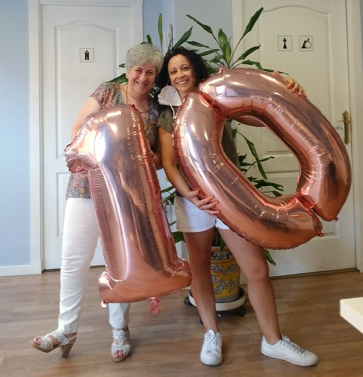 mmelfaroo's tweet photo. M&amp;M EL FARO, cumplimos 10 años!!!
GRACIAS a TODOS VOSOTROS!!! https://t.co/XZWmsPypeW