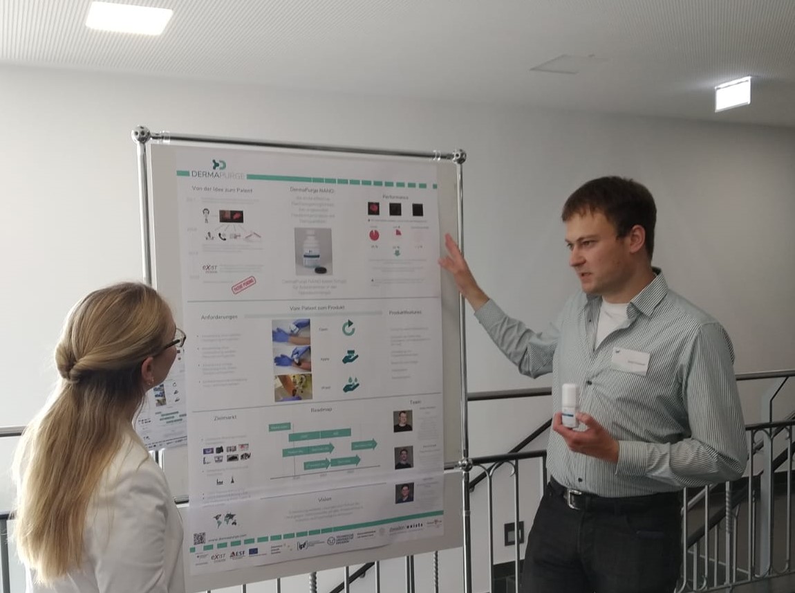 Well organised visit of the Saxon State Minister of Science <a href="/IPFDD/">IPFDD</a> - DermaPurge CEO Jonas took the opportunity to present progress of the startup activities.
