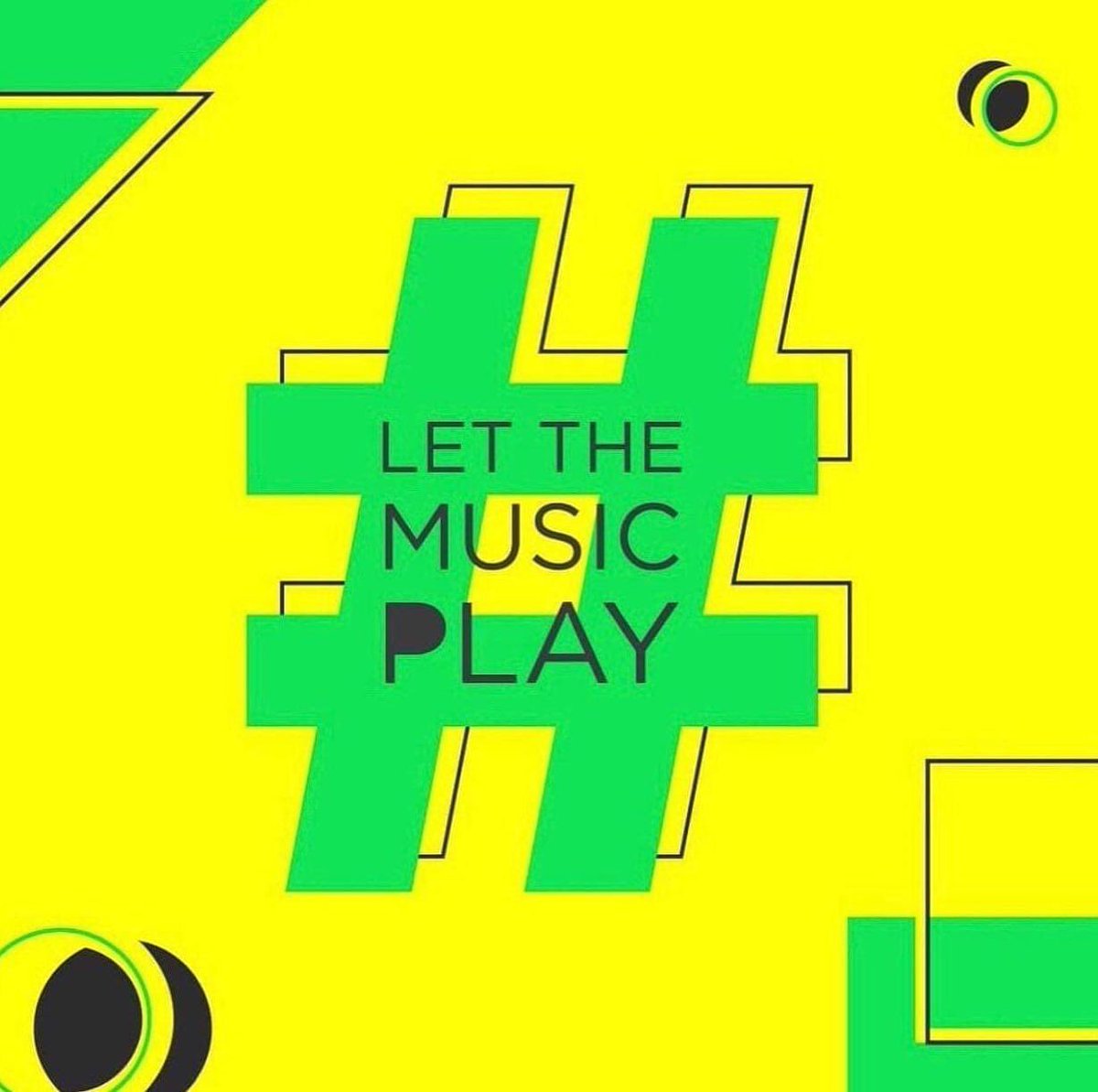 VictoriaSpurgin's tweet photo. #LetTheMusicPlay https://t.co/4fbrfrSkPP