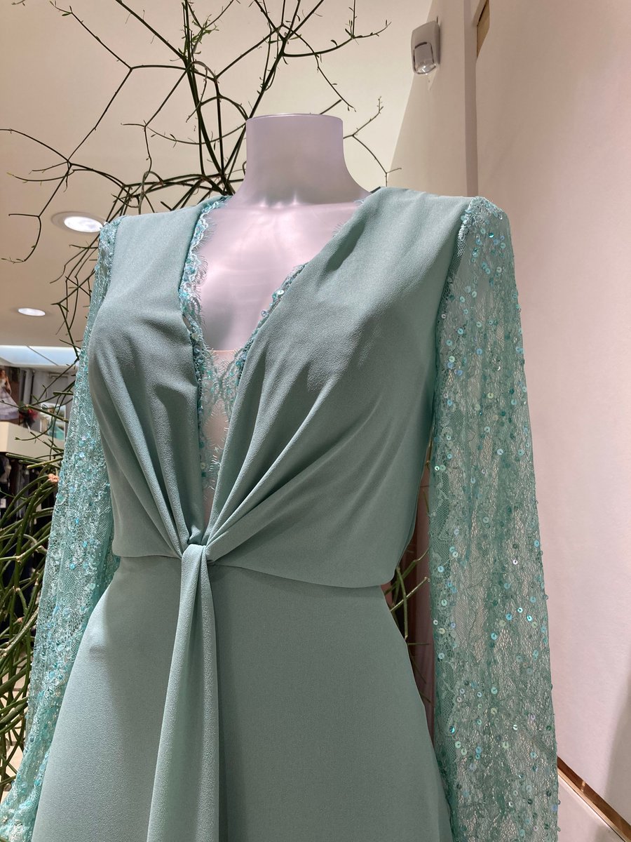 DanielaSposa's tweet photo. Hai una cerimonia? Indossa lo stile di Danielasposa!
Vieni a scoprire tutta la nostra collezione di abiti da cerimonia.

https://t.co/iJZZuvC57J
#cerimonia #verde #abitilunghi https://t.co/WeNJcEwwuH