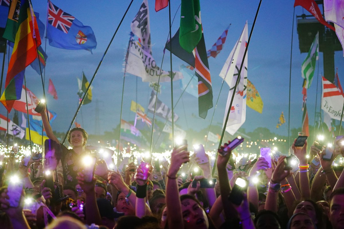 Sirbenchallis's tweet photo. British live music is in crisis. It will probably be the last sector out of lockdown - and already talented and hard working people are losing their jobs. Far too many. In music we are a world leader. Can we afford to let live music slip away? #LetTheMusicPlay https://t.co/N1pX4govjA