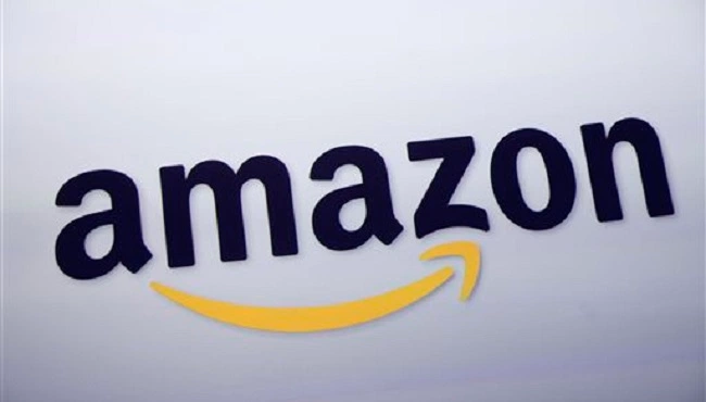 KrystleSSteed's tweet photo. AMAZON TO WICHITA! 

@BWhippleKS confirms a distribution center will be coming to the Air Capital in Jabara Industrial Park. @KSNNews https://t.co/BTahUd6HrI