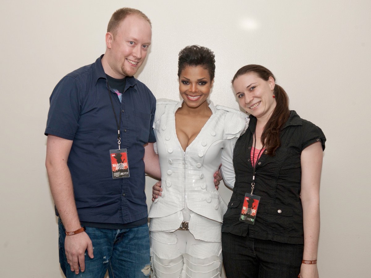 DJNewton7's tweet photo. 10th Anniversary of @JanetJackson's 1st @essencefest performance. #tbt shot of Janet, @J0anna and myself backstage after the show. It was such an amazing night, and an amazing honour to assist with the show. I truly cannot believe it has been 10 years already! 📷: @HarrisonFunk https://t.co/flfaNwWIza