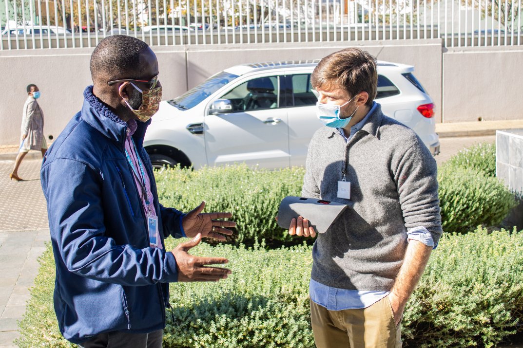 UNDPNamibia's tweet photo. Exploration in the Namibia @UNDPAccLabs with local partner AfriDrones to explore ideas and ways of transporting medical supplies with #drones to regions that are currently under lock-down in Namibia.
#NamAccLab @YrikaVanessa https://t.co/WzCdE7OfiR