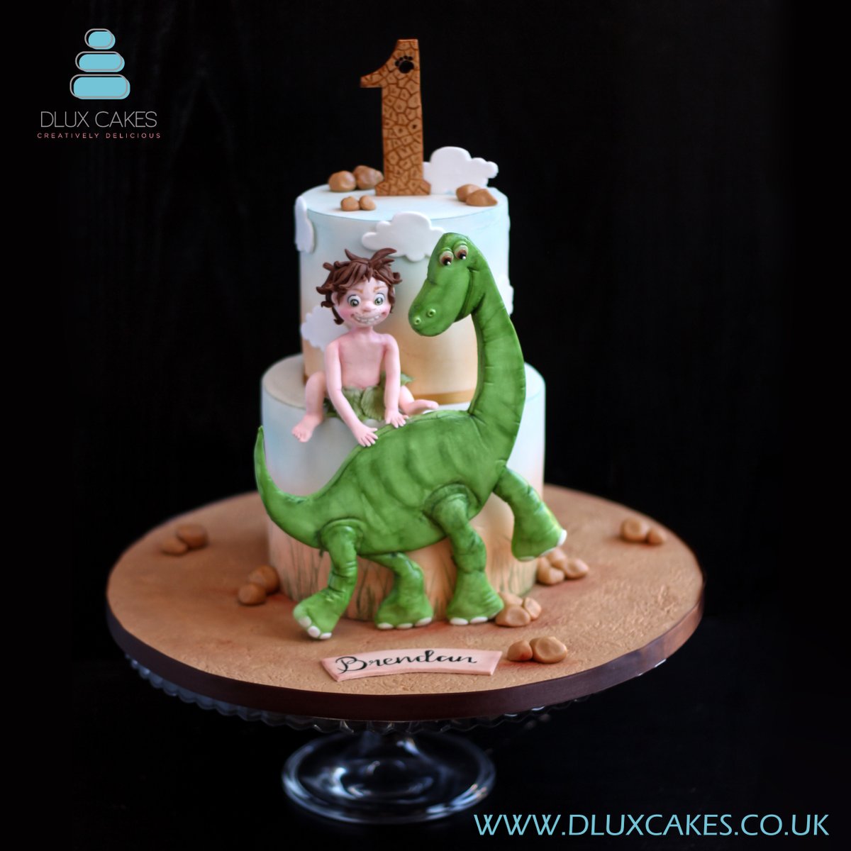 dluxcakes's tweet photo. #gooddinosaurcake #gooddinosaur #Dluxcakes  #caketoppersbylankika #caketopper #handmadecake #handmadecaketoppers #bespokecake #surreycakes #uniquecake #unique #BespokecakeDesign #birthdaycake #Specialoccasioncake #londoncake #kingstoncake #glamourcake
https://t.co/eDFQflxk9j https://t.co/Zu63Gu5JLq