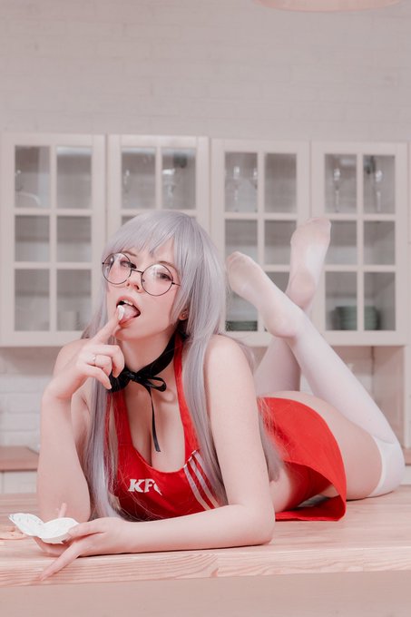 Oh yes, you scored 50 retweets and unlocked the second photo 👅  ___________________________________ See<a href="/tag/girl"class="tags"><span>#girl</span></a><a href="/tag/geek"class="tags"><span>#geek</span></a><a href="/tag/cosplay"class="tags"><span>#cosplay</span></a><a href="/tag/kfc"class="tags"><span>#kfc</span></a><a href="/tag/lewd"class="tags"><span>#lewd</span></a><a href="/tag/lingeriepic%20"class="tags"><span>#lingeriepic </span></a>