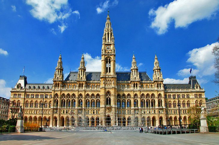 3/ Vienna City Hall, Austria