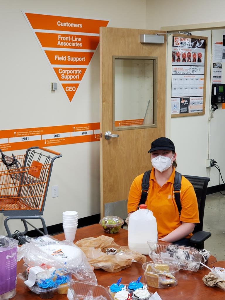 Happy Birthday Makayla!  From MET and store3606.