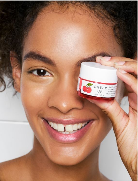 Smiles all around when using Cheer Up! This vitamin C-rich eye cream is formulated with zero fragrance or silicones and keeps your under eyes bright, hydrated, and happy. 🍒 

Available now at <a href="/Sephora/">Sephora</a>: seph.me/2Zu4rbf