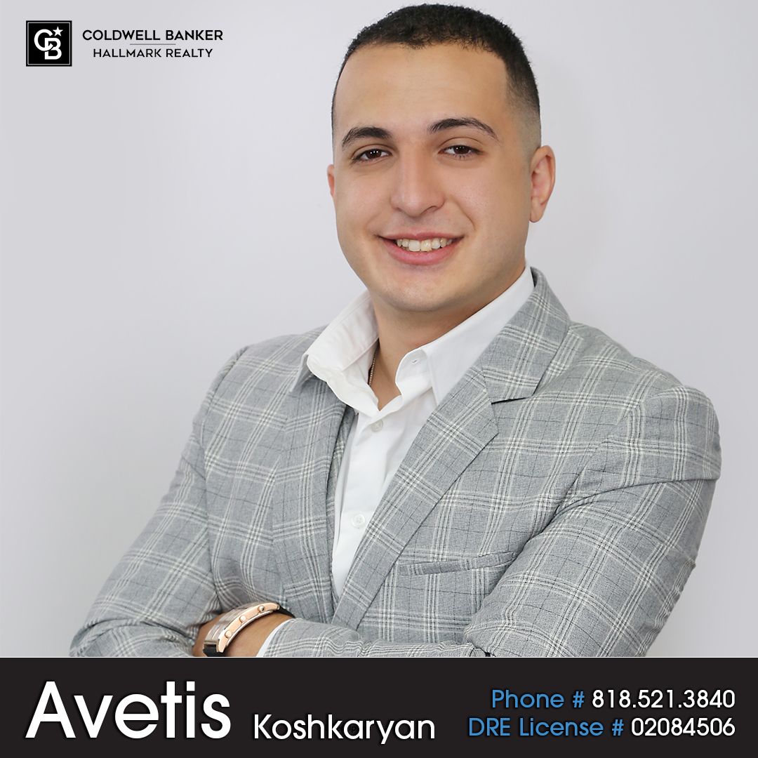 BankerHallmark's tweet photo. Happily welcoming the newest addition to our Coldwell Banker Hallmark team and family, Avetis Koshkaryan!

#realtor #realestate #agent #success #family #welcome #coldwellbankerhallmarkrealty #virtualrealty https://t.co/4ItsSLM7qP