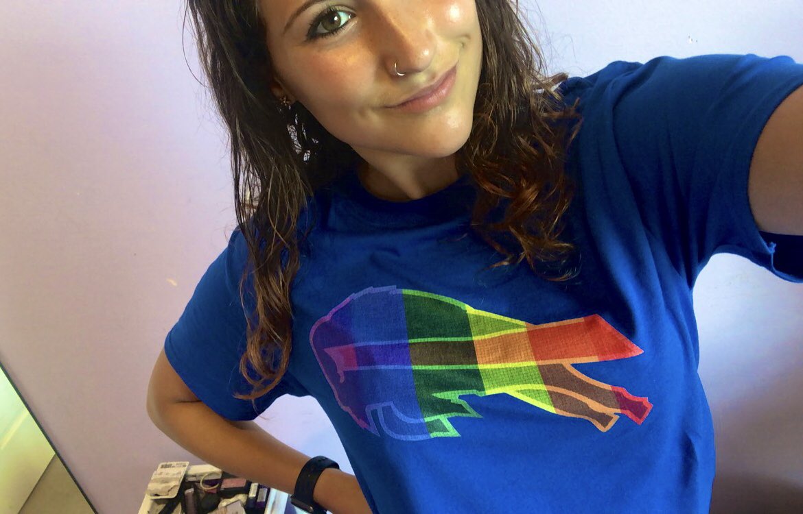 mfreedz's tweet photo. the shirt came in a little late, but HAPPY PRIDE &amp; GO BILLS 🌈🏈 https://t.co/RfNQWumaEK