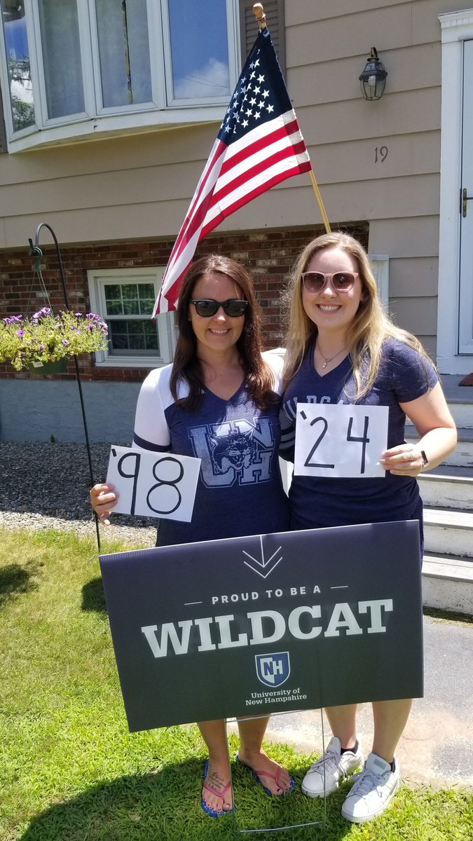 kmy76's tweet photo. Getting ready to send our next generation wildcat off to do amazing things. 💙
#UNH98
#UNH24
@UofNH https://t.co/R2lDBi9B7O
