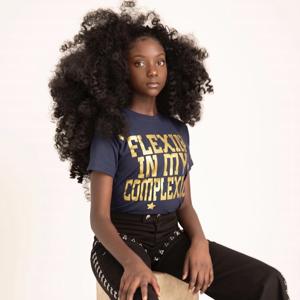 .<a href="/KherisPoppin/">Kheris Rogers</a> has been on my radar since I found her Flexin shirts years ago. She started it after kids bullied her over her dark skin &amp; turned the experience into a successful business. We collaborated on a shirt for Sulwe. I love watching you shine! flexininmycomplexion.com