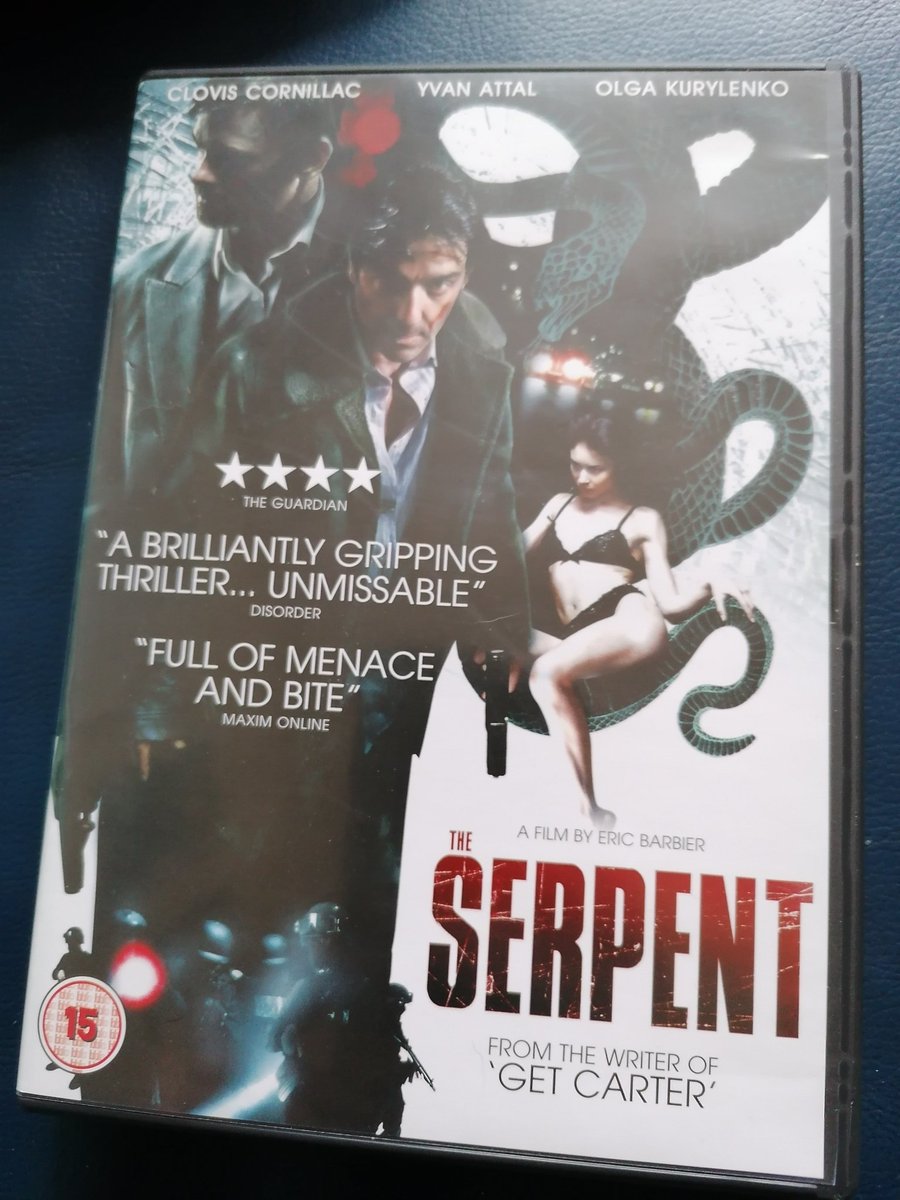 brokenviolin83's tweet photo. Tonight's viewing , thankfully recommend by @NickQuantrill @HullNoir #TedLewis #Plender https://t.co/j3sgxmctDB