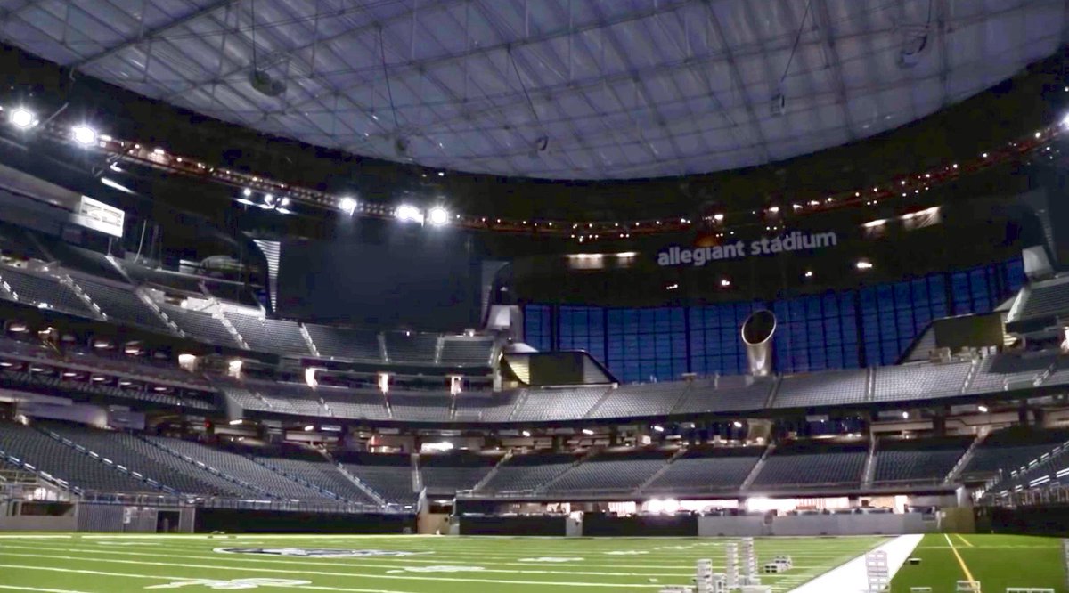 mickakers's tweet photo. Allegaint Stadium (@AllegiantStadm) sits at 98% complete with 29 days left until its July 31 substantial completion date. #vegas #raiders #stadium https://t.co/3R6eQee9q8