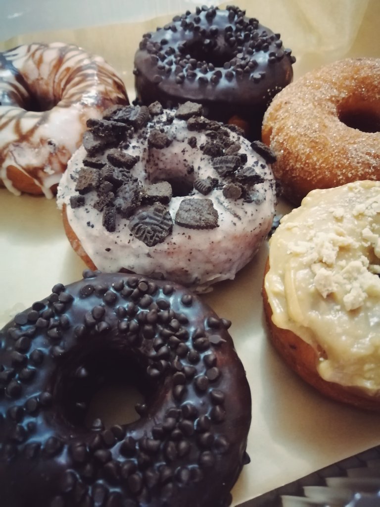 FersRochaa's tweet photo. Amigos de León
Mi hermana está vendiendo donas bajo pedido, están súper ricas. https://t.co/NszkyRQtm6