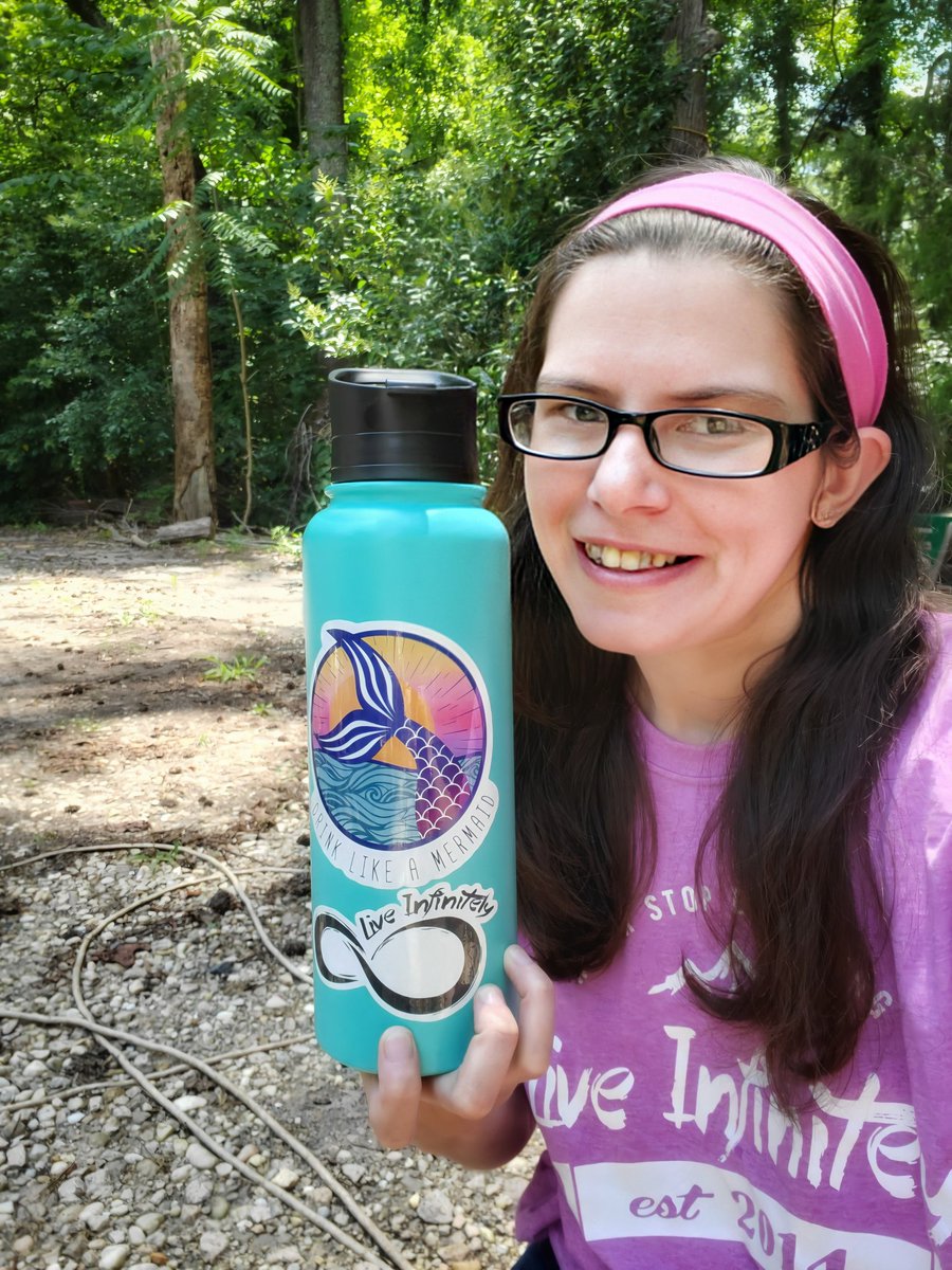 Coffee_Is_love's tweet photo. Omg could @LiveInfinitely1 get any better? #LiveInfinitely love the new stickers and orchid shirt and yes this is a live Infinitely bottle. I just put the stickers on the back. https://t.co/Aa4Efxoj8W