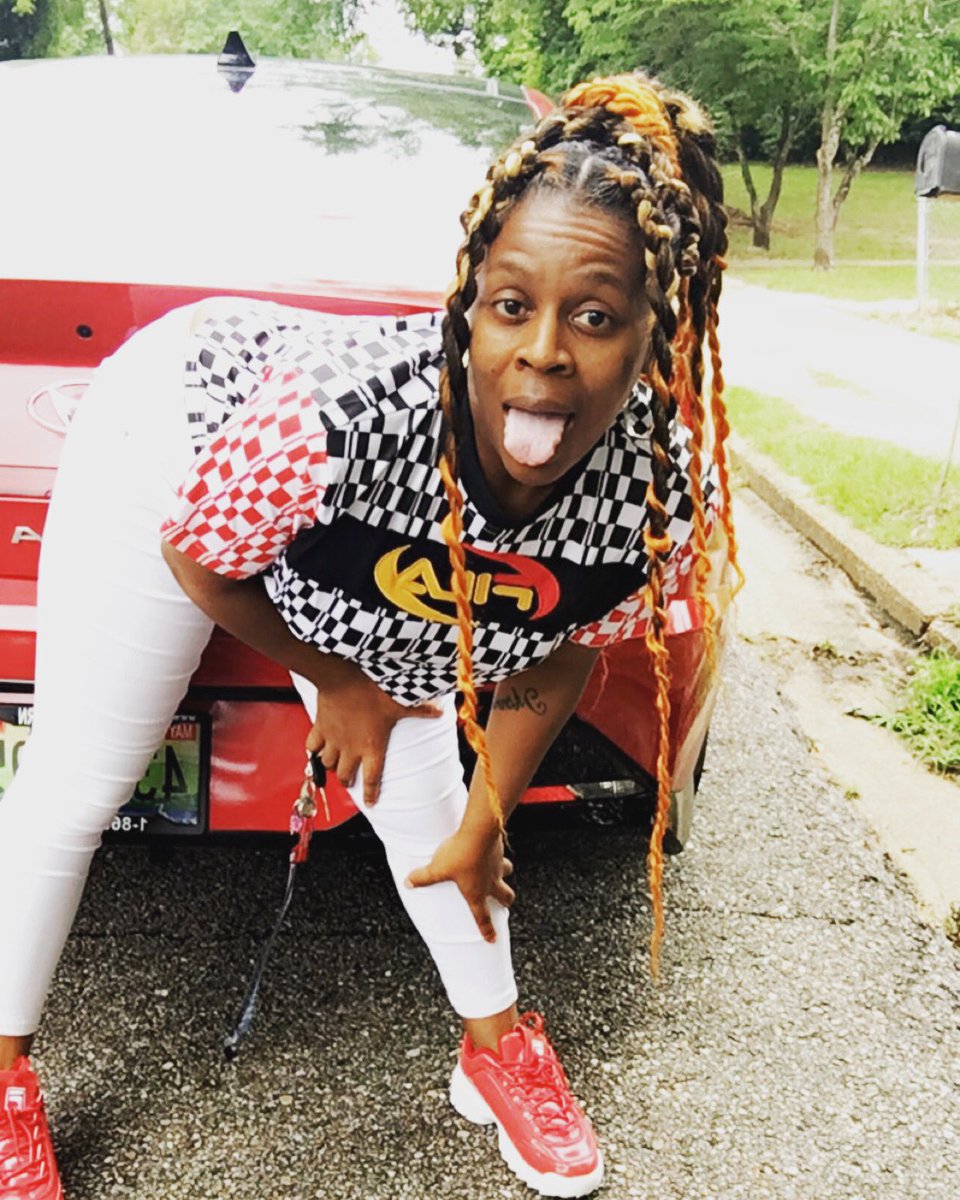 monroe_finesse's tweet photo. @FILAUSA after baby girl photo shoot @1MyraJ1 #success #2020 https://t.co/YD5NJQ3iJ9