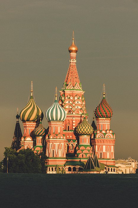Lucianothecrazy's tweet photo. New artwork for sale! - "Dusk Light on St. Basil's" - https://t.co/TbTRmEDfgF @fineartamerica https://t.co/S6trPfLmpu