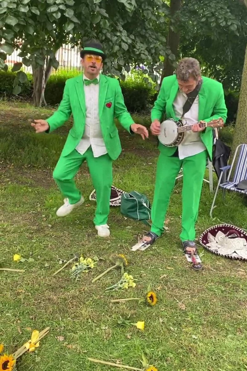The Gherkins performing at a grave side for a remembrance a few days ago. 

Helped the family calebrate the life of.
The event was full of Smiling faces. 💚

<a href="/alltogethernow/">massage in Riyadh.مساج في الرياض. massage at home</a>
