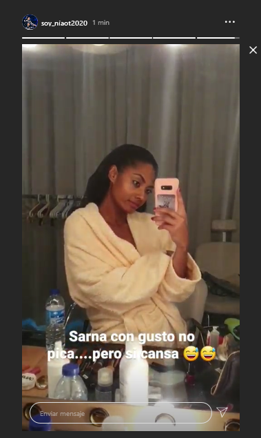 Astrid_40K's tweet photo. 📷Nia via instastories

mi niña cansadita despues de todo el dia de trabajo :) 

Te quiero mucho @SoyNiaOT2020 

#PostOT2J #NiaCorreia2J https://t.co/PpgHzUIo3u