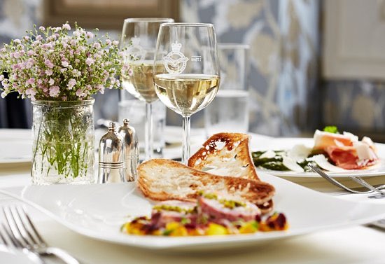 The excitement is building with only two days to go until we welcome members and their guests back to 128 Piccadilly! We are also pleased to update that the much-loved Dining Room will be opening 15/07 with @Chef_M_Dutnalls seasonal Club menu, not long now to wait! #WelcomeBack