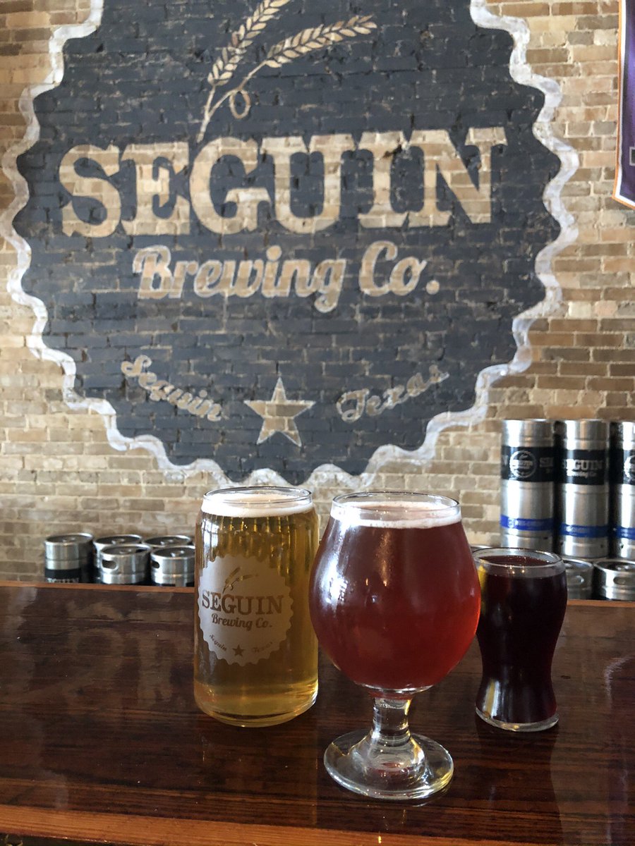 Celebrate July 4 with us! $4 pints all day on Independence Day 🇺🇸 🍻