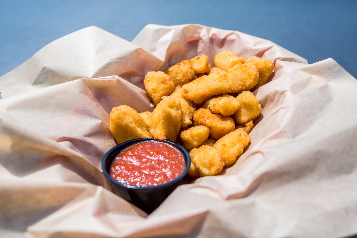 You “curd” it here first. Our white cheddar cheese curds and marina dipping sauce are well worth a visit to The Sandbar tonight!