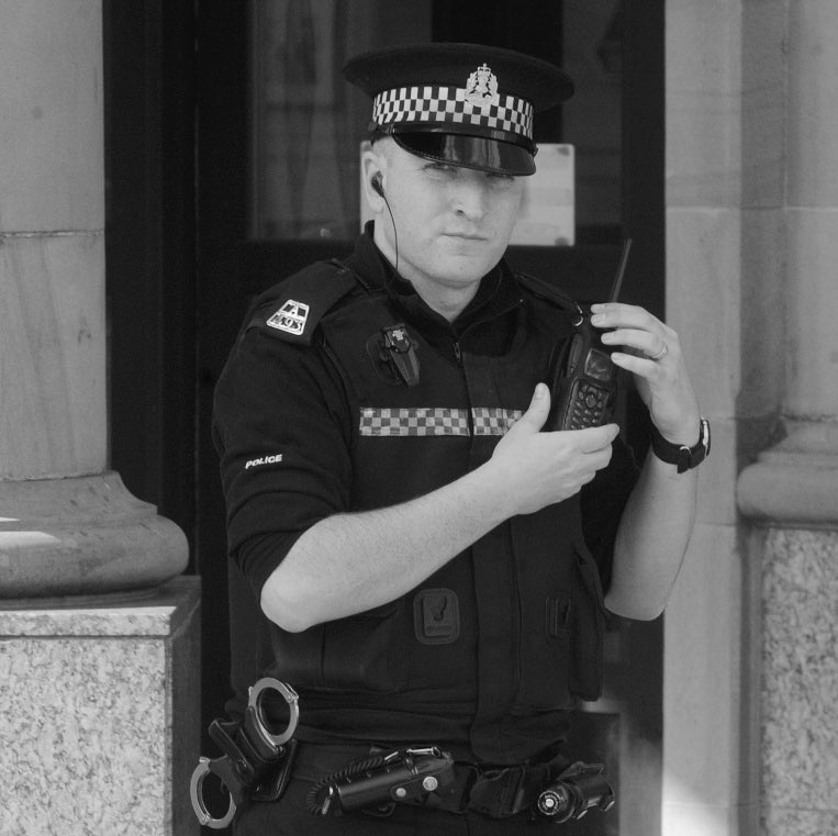 WoodlandNomad's tweet photo. Very pleased to hear that PC David Whyte is out of hospital and recovering. No doubt the thoughts of all our blue family are with him. #GlasgowAttack https://t.co/mEz5AYwatH