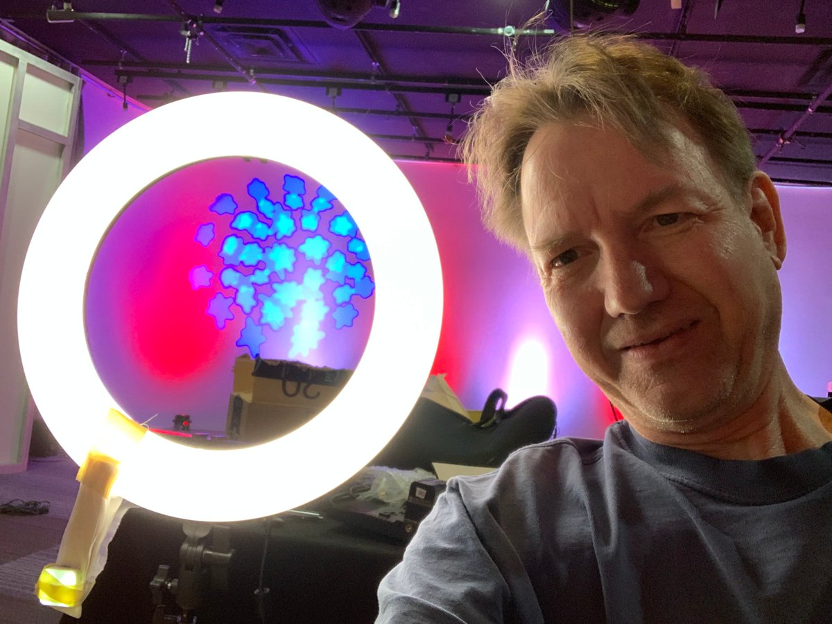 SVF_LTD's tweet image. More light tests in the #spectrumstudio - I think this #ringlight makes me look 10 years younger.  #lighting #studio #studiolighting #phoenix