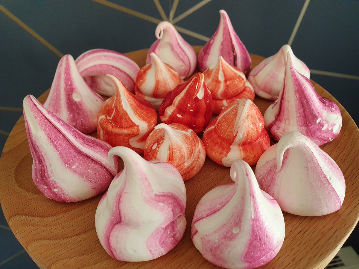 Miss_S_W's tweet photo. #RMNotgoingout number 11! My first attempt at @Meringue_Girls #meringuekisses. They're so light and yummy! Is it art or food?!
#homemade #notjustateacher @RMARutland @RusheyMeadAcad https://t.co/sa4vq31QcE