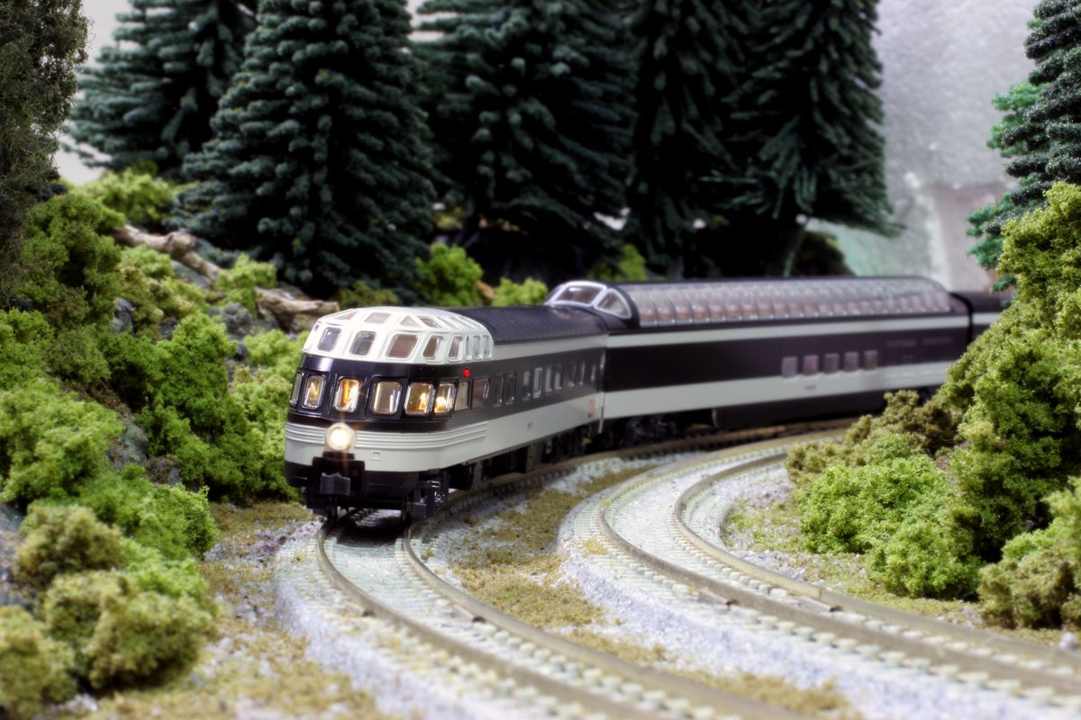 train set stores
