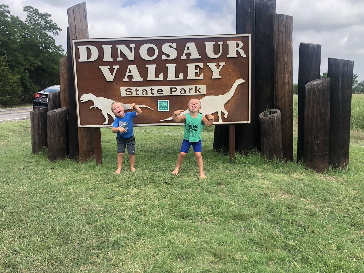 DanielleZ_CPA's tweet photo. Getting our 4 day weekend started a day early. #BKDLife 🦕🦖 https://t.co/2Z9qXeqgB8