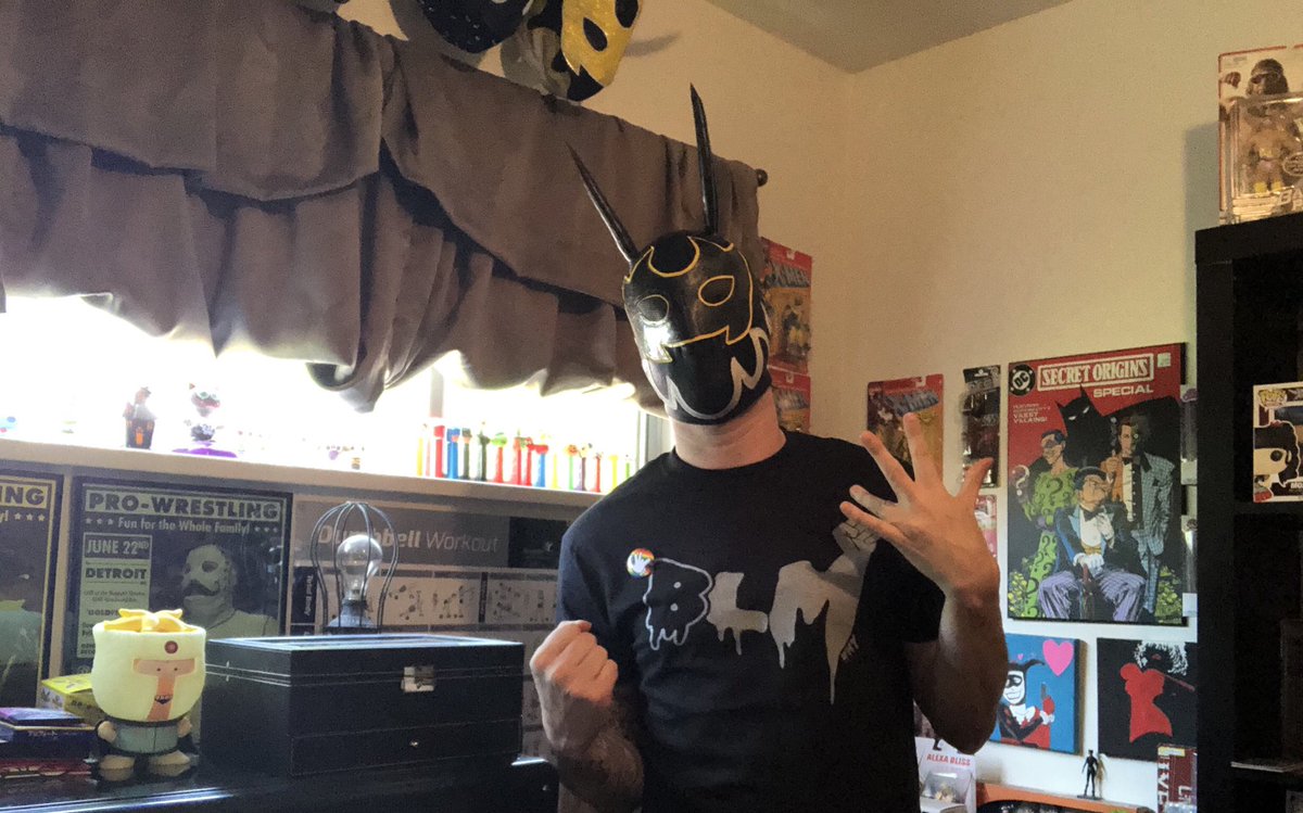 I can’t steal #RingFingerDown that’s as far as it bends, but I can show my love and respect to what the <a href="/IFHY317/">IFHY</a> crew is doing out there