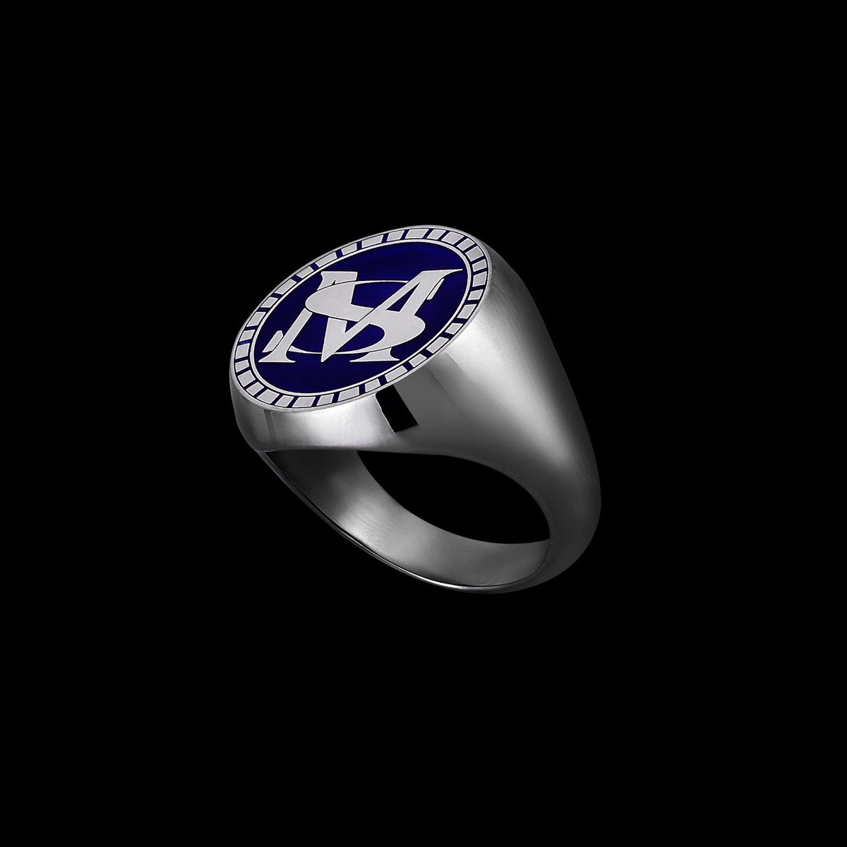 Atolyestone's tweet photo. New Arrivals  New Premium Statement Ring in Silver. It is time to make yourself more evident with Atolyestone's new Personalized Ring. Specially designed with the letters of your choice and produced with meticulous  Atolyestone craftsmanship. #atolyestone https://t.co/vffpfXoHax