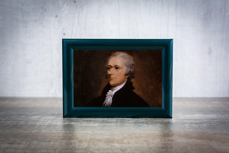 CatholicNewsSvc's tweet photo. Alexander #Hamilton vigorously defended the political rights of Catholics in New York in the face of efforts to require them to renounce their religious identity before they could be considered full citizens of the new republic. https://t.co/HYoZJiUgl5 via @americamag https://t.co/niS8UShUND