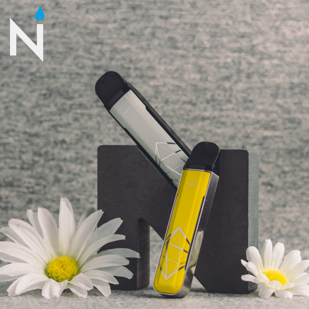 vapordna's tweet photo. Flavor To The MAX
Freemax presents the MaxPod Pod System, a compact open pod system designed for both freebase and nicotine salt e-liquids.
Shop Today: https://t.co/INoO75C6bs
#vapordna #freemax #freemaxmaxpod #maxpod #vape #vaping #vapenation #vapers #vapecommunity #vapelove https://t.co/k719oyEn0p