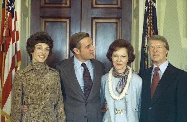 4/Goldstein: "From Nixon on, they spent almost no time presiding over the Senate." So from Nixon's tenure as VP on, VP becomes an advisor to POTUS on policy. Mondale, Carter's VP expanded the role "to POTUS advisor, full-time participant, & troubleshooter for the administration."
