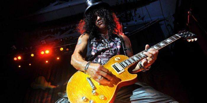 rhooky1980's tweet photo. It's been 19 years since fellow heart failure patient Slash was given one to six weeks to live at the age of 35!
Glad he got the defib implanted and changed his ways coz seeing the GN'R juggernaut back in full force has been fucking unreal!!
Gn'F'nR's!🤘😎#Slash #GunsNRoses https://t.co/V9PqXDHomH
