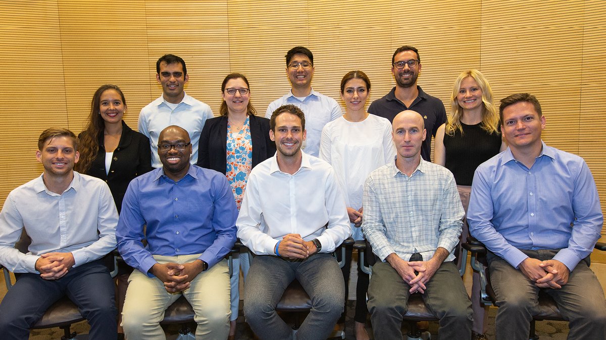 Congrats to our inaugural #UCLABiodesign graduates! Tasked with driving health care innovation amid the unexpected #COVID19 pandemic, the team delivered far beyond expectations. <a href="/innovateshealth/">Desert</a> #UCLAInnovates

Learn more about their advancements. ➨ ucla.in/2NOW6cz
