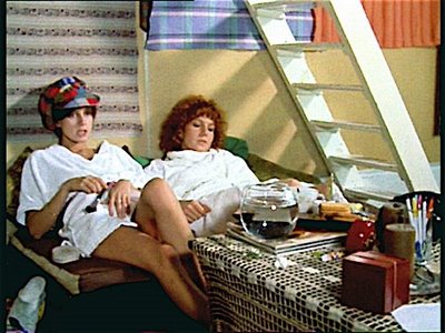 Celine and Julie Go Boating dir. Jacques Rivette (1974)- Casually consuming 22 oysters with a single lemon and an entire bottle of fino sherry over the course of three hours is the perfect way to take in this weird, delightful, indulgent hang out movie.