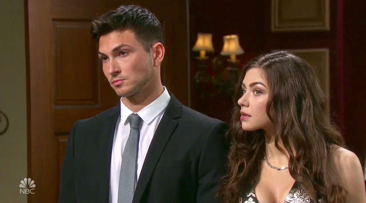 TeamRobWilson's tweet photo. OH is this the 2020 version of my fav side eye #CINchornized moment.
Oh my dynamic duo always bringinโ it !
Donโt F with #TheWestons cuz they donโt F-in Play #OKURRRR
Get it @MrRobertScott & @victoriakonefal
#Days #CIN #DemFacesDoe #GetOnThisLevel https://t.co/2TetDLkfJP