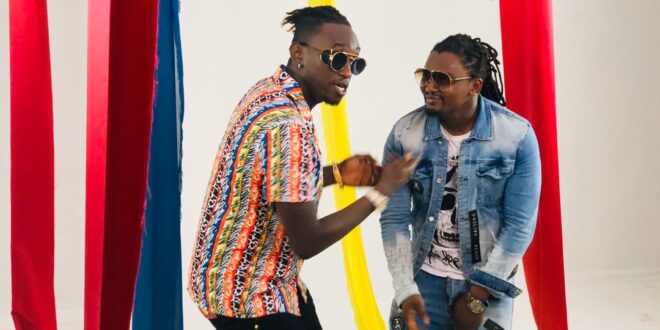 AFROGUINEEMAG's tweet photo. Focus : Spaike se démarque avec le clip ‘’Kouma Na’’ https://t.co/4MC6g9uLL0 https://t.co/8LVyuwV4aa