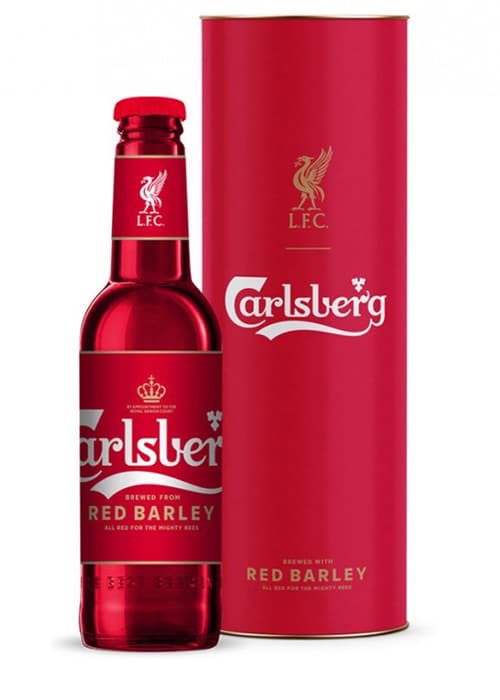 furball2k's tweet photo. @johncdawson69 Either that or they’ve had Carlsberg squaring them off with these... @CarlsbergUK https://t.co/f9iaSOm8eV