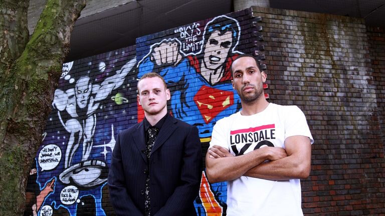 ESBRBoxing's tweet photo. 🆕🔥

🔘 All British Rivalries - James DeGale vs George Groves 🇬🇧 ✍️

@ThisIsMikeWalsh Discusses The Intense Rivalry Between The Two Former World Champions👇 

READ: https://t.co/aqfJ50eCi5 📝

#boxing 🥊 #britishboxing 🇬🇧#DeGaleGroves #GrovesDeGale https://t.co/6Te3hty9y0