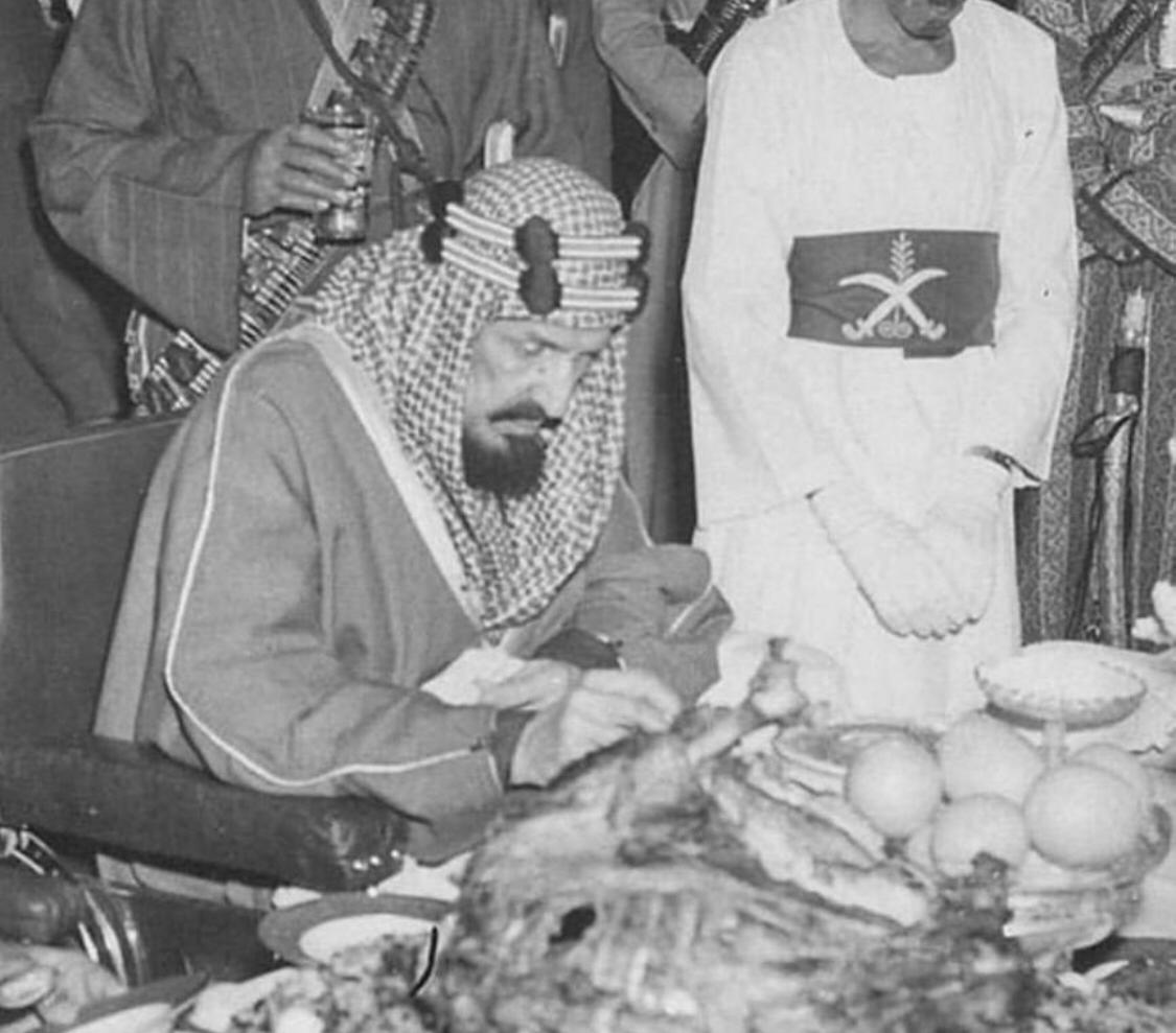 SultanSKAlSaud's tweet photo. رحمك الله وجزاك عنّا خير الجزاء https://t.co/EaCZ8n2Lra
