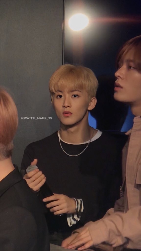 a thread of fan taken mark lee pics