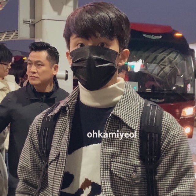 a thread of fan taken mark lee pics