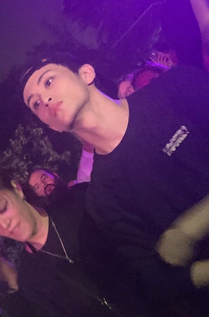 a thread of fan taken mark lee pics